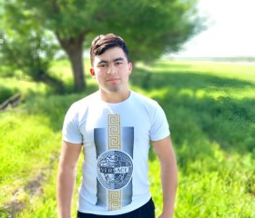 Карим, 21 год, Душанбе