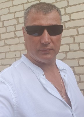 Роман из Липецка 43 года