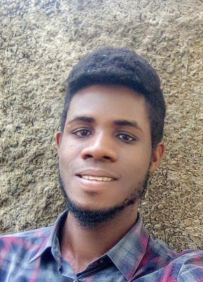 Twitch, 28, Sierra Leone, Freetown