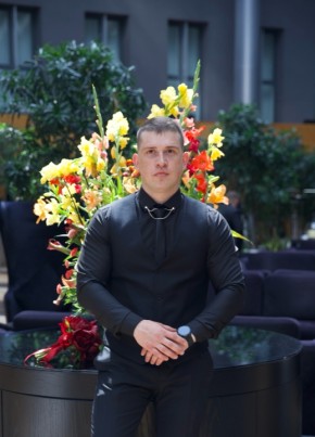 Evgeniy, 32, Russia, Saint Petersburg