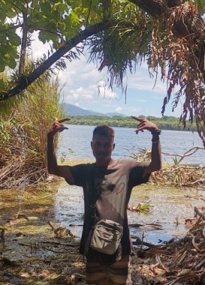 Ruiz Mark, 21, Solomon Islands, Honiara