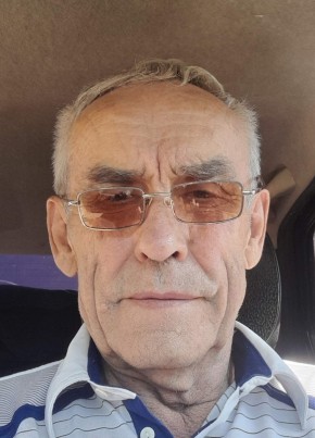 Леонид из Великие Луки 75 лет