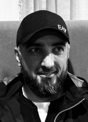Umar из Нового Уренгоя 38 лет