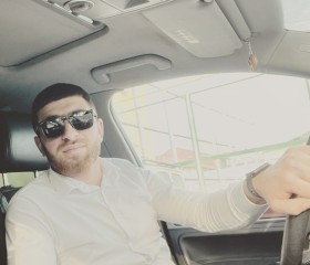 Zhora, 25, Moscow