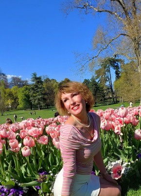Olga, 45, Russia, Saint Petersburg