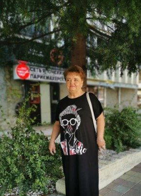 Арина, 66, Россия, Москва