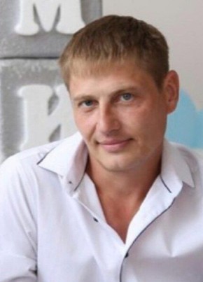 Денис из Усть-Кута 42 года