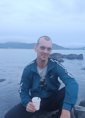Алексей из Лазо 44 года