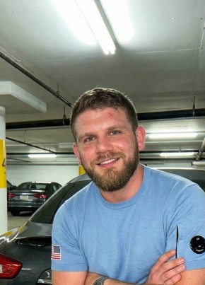 Дмитрий Светлов из Омска 37 лет