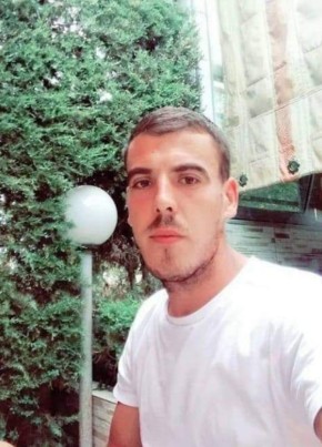 Mentor, 32, Albania, Shëjaku