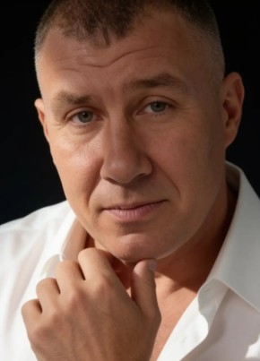 Denis Dekterev из Ноглики 47 лет