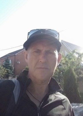 Олег из Новочеркасска 50 лет