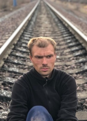 Максим, 30, Россия, Глазов