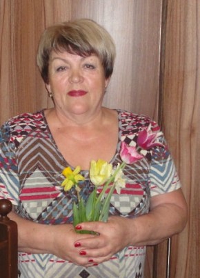 Елена, 70, Россия, Хабаровск