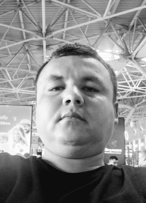 Рачик из Москвы 18 лет