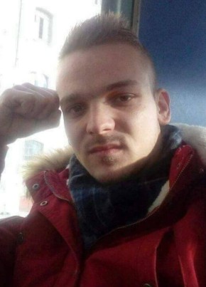 Flavius, 26, Romania, Arad
