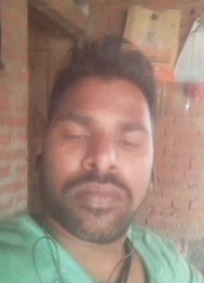 SABLU, 30, India, Lucknow