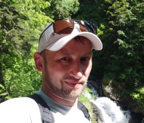 Paul, 43, Yemva