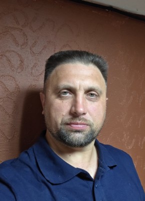 Сергей из Чехова 42 года