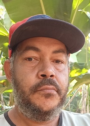 Elias gostoso из Colatina 42 года