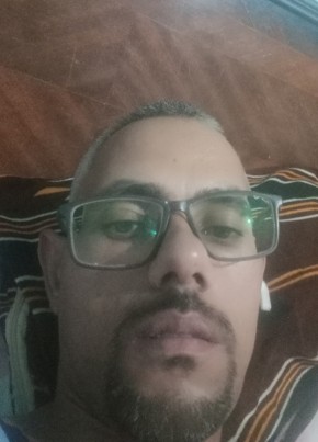 ماجد из سوهاج 33 года