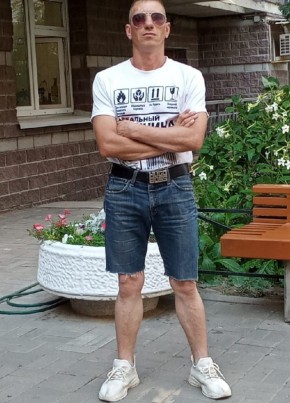 Олег, 41, Россия, Салехард