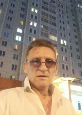Олег из Железнодорожного (Московской обл.) 53 года