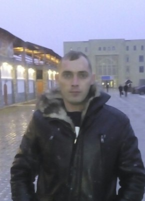 максим, 41, Россия, Балашиха