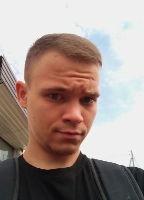 Артемий из Сорочинска 22 года