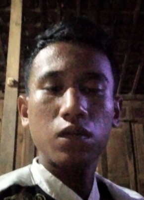 Hari из Kota Surakarta 20 лет