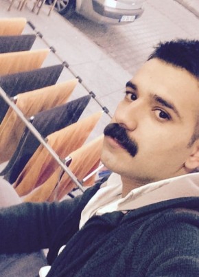 Hayrettin, 34, Türkiye Cumhuriyeti, Genç