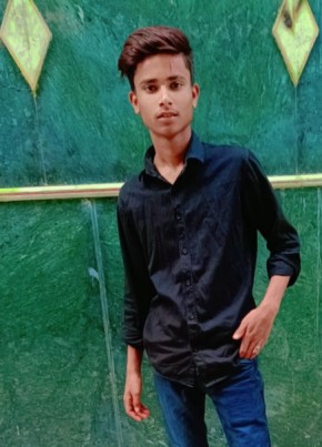 Rishabh choudhar, 21, India, Allahabad