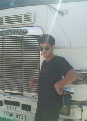 TOPHER из Batangas 30 лет