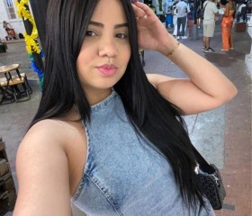 Jennifer, 28, Coro