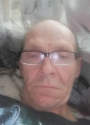 Анатолий из Окуловки 57 лет