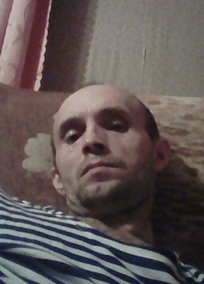 Андрей из Кривошеино 46 лет