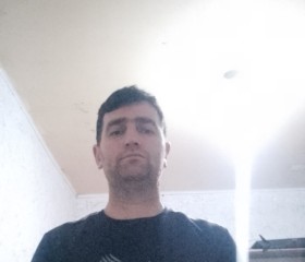 Mübariz, 35, Biny Selo