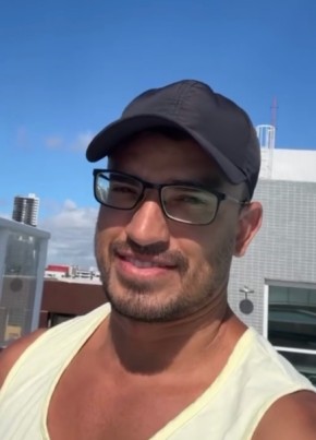 James из Columbus (State of Ohio) 40 лет