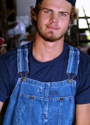 dillon, 24, United States of America, Minot