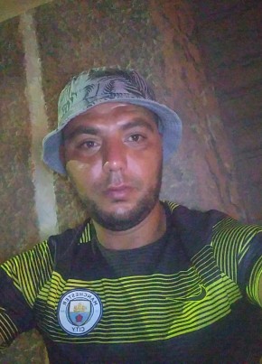 Mansour, 21, People’s Democratic Republic of Algeria, Aïn el Bya