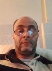 Abdelgak, 43, Algeria, Amizour