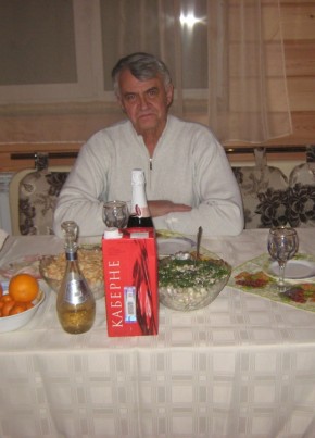 Владимир, 68, Россия, Красноярск