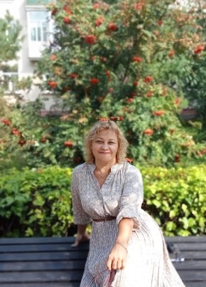 Марина из Омска 46 лет