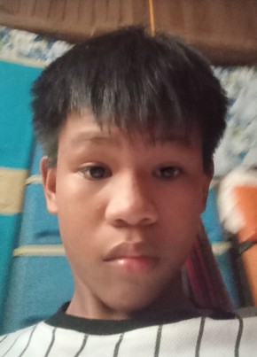 Rico Morales, 19, Pilipinas, Makati City