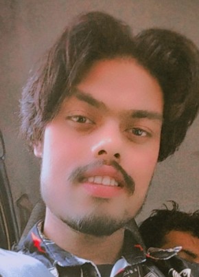 Badal, 23, India, Delhi