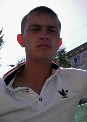 Denis, 34, Russia, Saint Petersburg