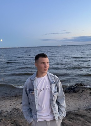 Максим, 23, Россия, Санкт-Петербург