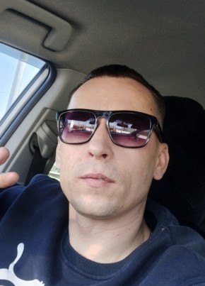 Денис из Нижневартовска 43 года