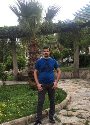 Beşir, 36, Türkiye Cumhuriyeti, İzmir