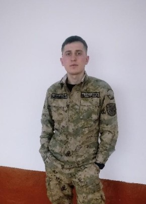 Евгений, 26, Қазақстан, Астана
